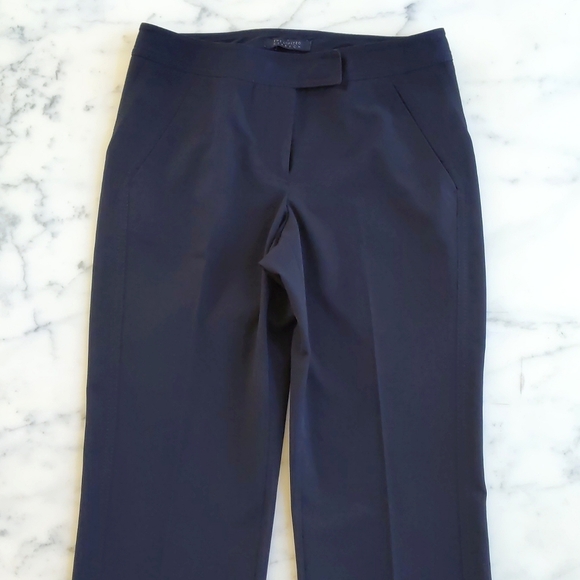 NWOT. Metropolitan New York High-Waist Dress Pant with two side pockets. - Picture 2 of 6